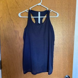 Lululemon tank